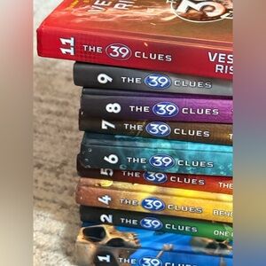 The 39 Clues series 1-10, & 11